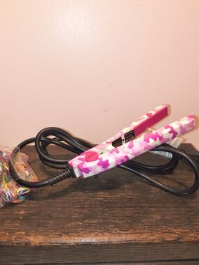 Travel Size CHI Pink Camo Straight Iron
